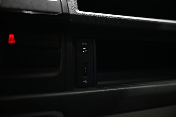 Volkswagen Transporter 28 of 30