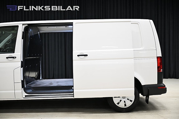 Volkswagen Transporter 6 of 29