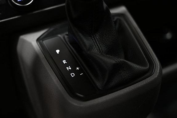 Volkswagen Transporter 19 of 29