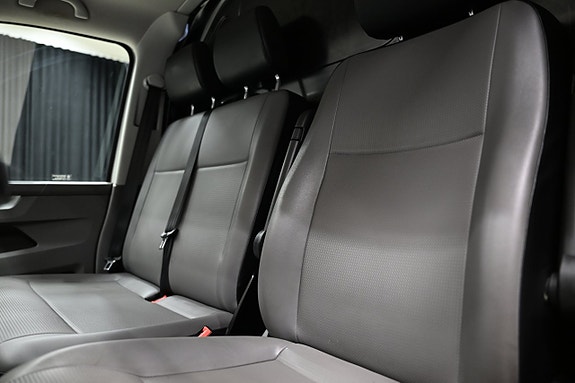 Volkswagen Transporter 17 of 29