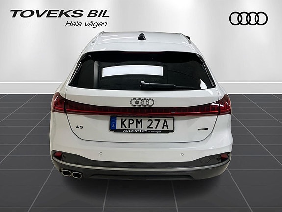 Audi A5 2 of 5