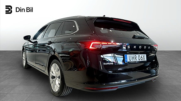 Skoda Superb 5 of 5