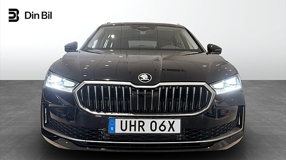 Skoda Superb 7 of 23