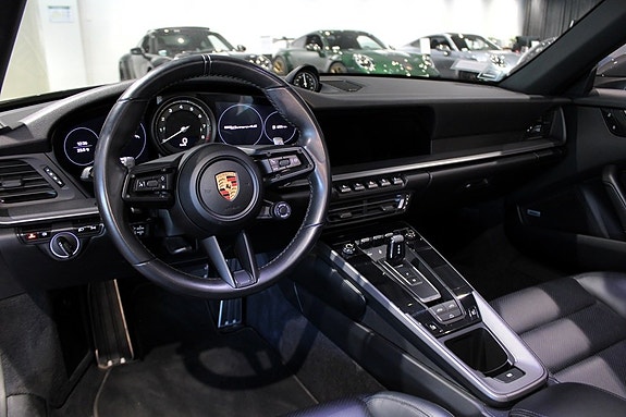 Porsche 911 3 of 5