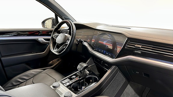Volkswagen Touareg 12 of 20
