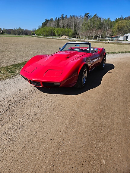 Chevrolet Corvette 5 of 5