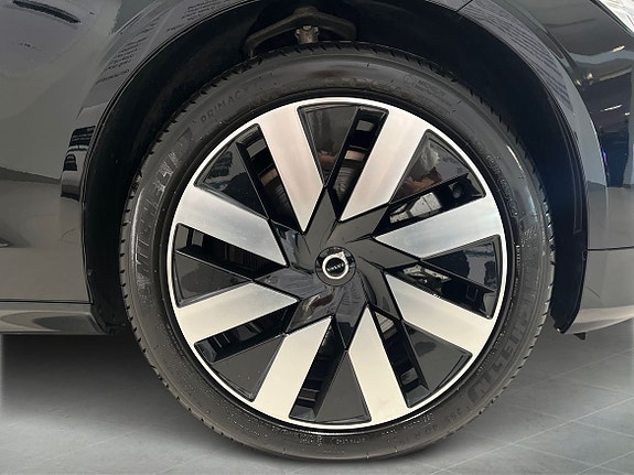 Volvo V90 9 of 14