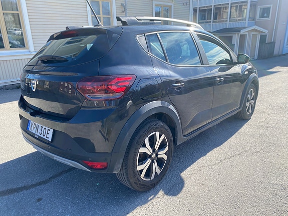 Dacia Sandero Stepway 2 of 5