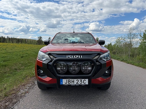 Isuzu D-max 2 of 5