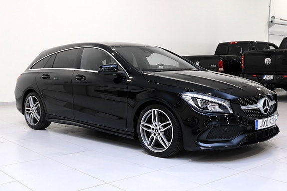 Mercedes-Benz CLA220 d 2 of 5