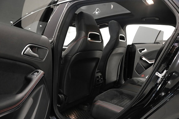 Mercedes-Benz CLA220 d 19 of 29