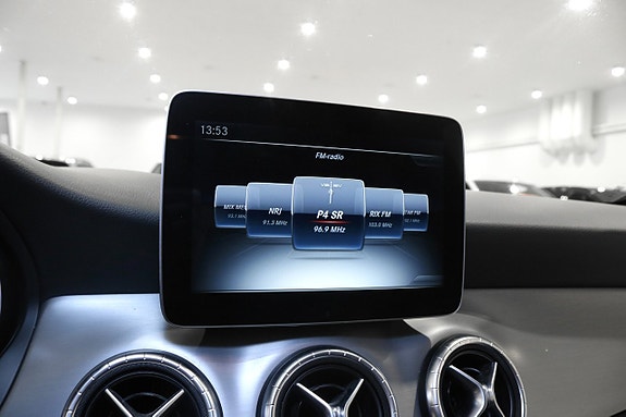 Mercedes-Benz CLA220 d 24 of 29