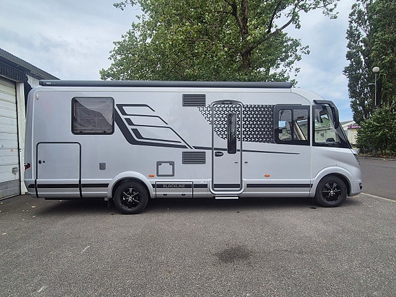 Hymer Masterline I 790 BlackLine All utrustning! Fabriksny! 2 of 20