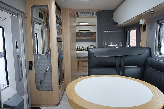 Hymer Masterline I 790 BlackLine All utrustning! Fabriksny! 6 of 16