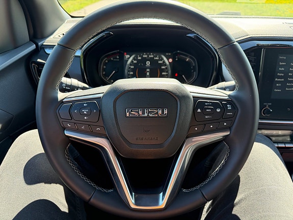 Isuzu D-max 15 of 25