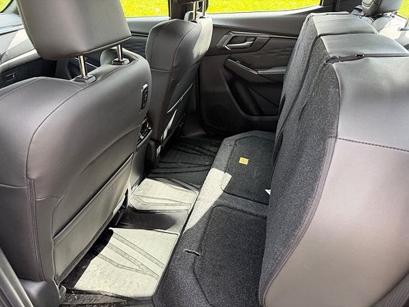 Isuzu D-max 13 of 25