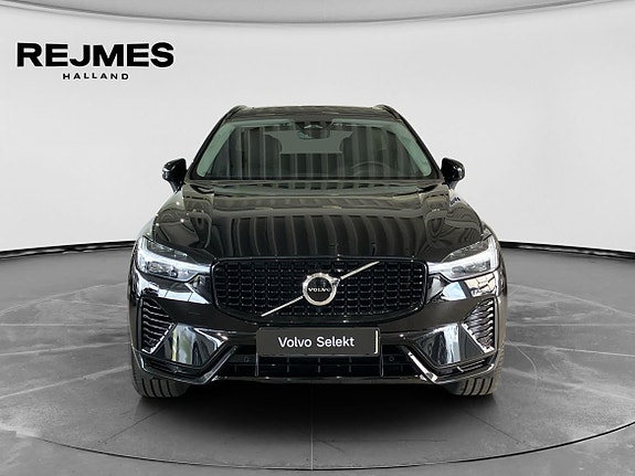 Volvo XC60 9 of 16