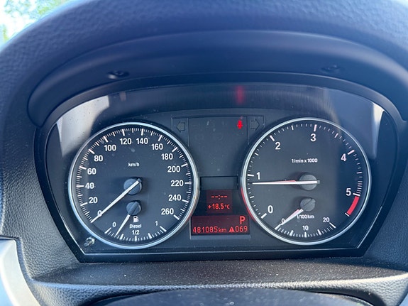 BMW 320d 16 of 24