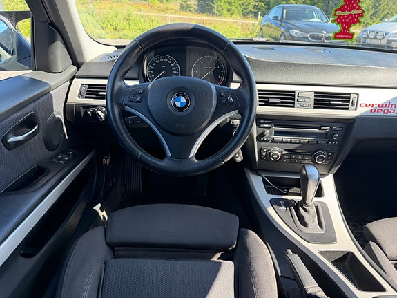 BMW 320d 15 of 24
