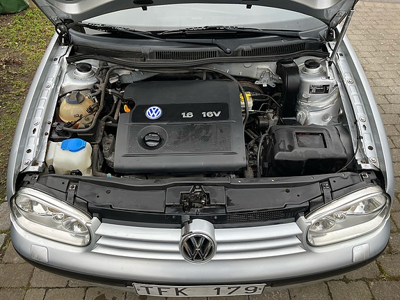Volkswagen Golf IV 5 of 14