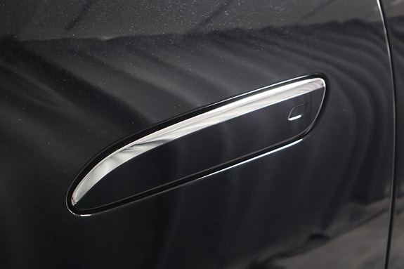 Mercedes-Benz CLA350 23 of 23