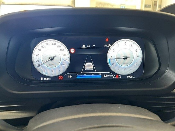 Hyundai Bayon 6 of 8