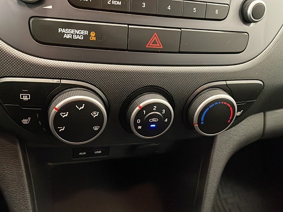Hyundai i10 13 of 14