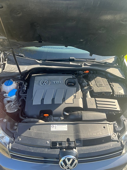 Volkswagen Golf VI 5 of 5