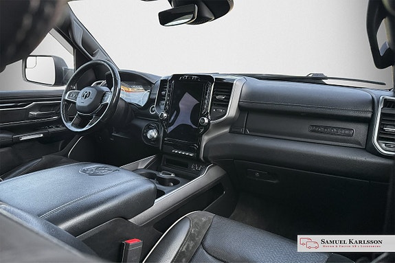 Dodge RAM 1500 18 of 25