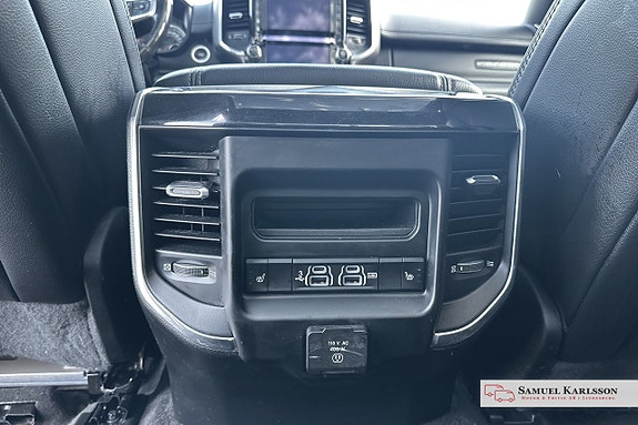Dodge RAM 1500 15 of 25