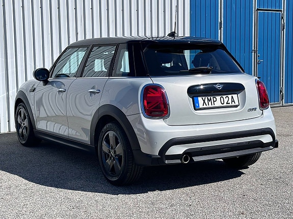 MINI Cooper 7 of 18