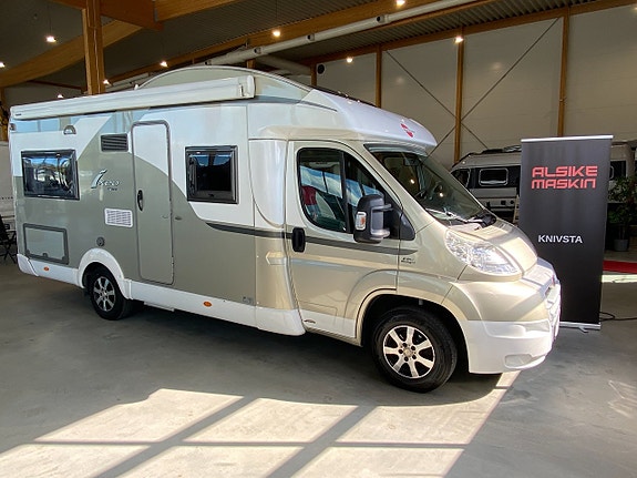 Bürstner Ixeo T 644 / B-Körkört / Cykelställ / 2699kr/mån /
