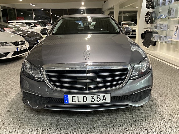 Mercedes-Benz E350 d 5 of 5