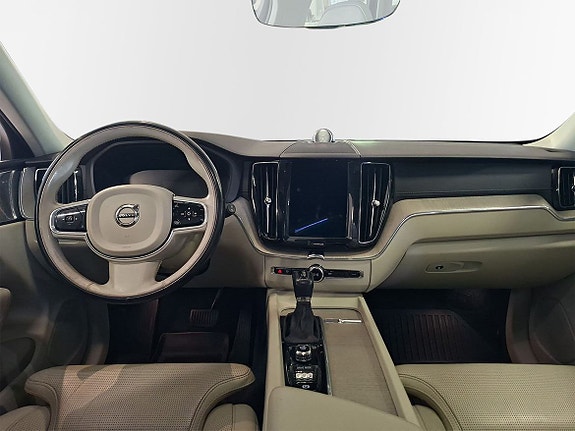 Volvo XC60 10 of 11