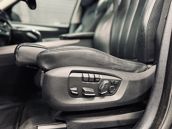 BMW X5 13 of 27