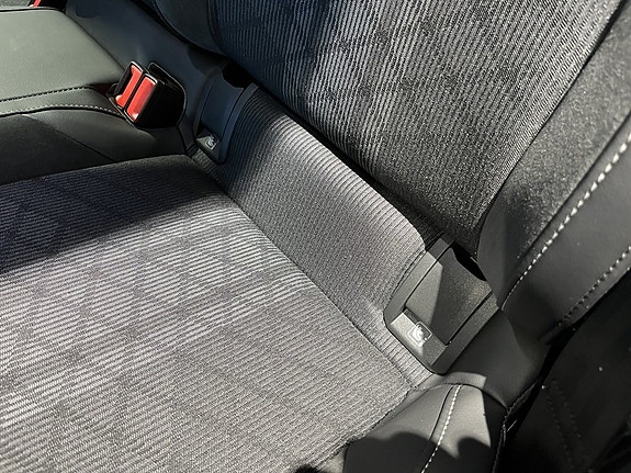 Volkswagen Golf VIII 20 of 26