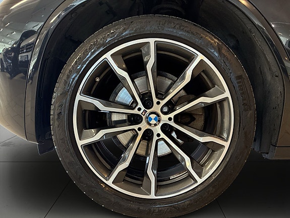 BMW X3 14 of 18