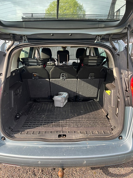 Peugeot 5008 5 of 5