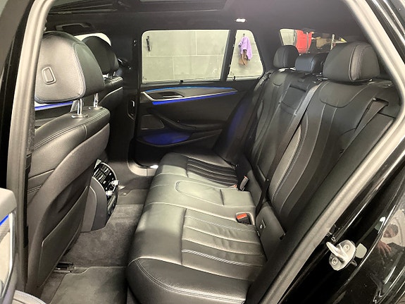 BMW 530d 14 of 17