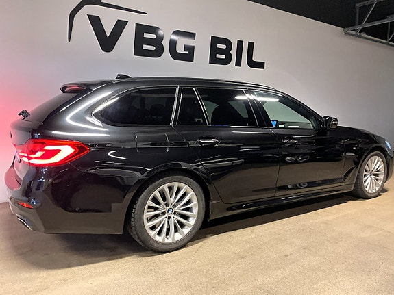 BMW 530d 8 of 17