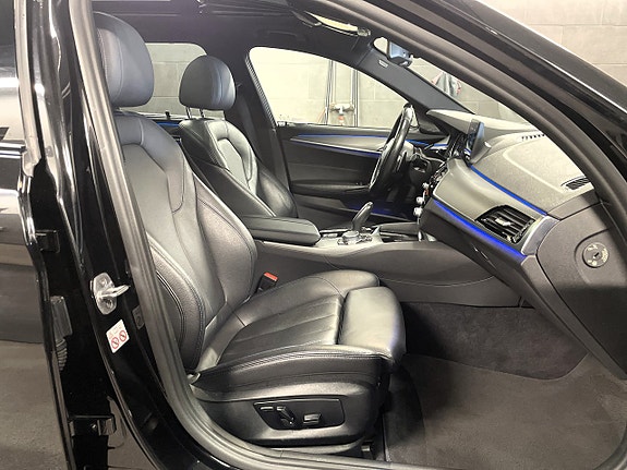 BMW 530d 16 of 17