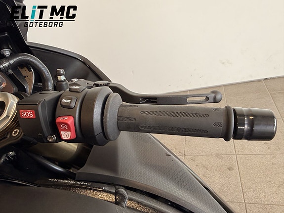 BMW Motorrad S 1000 RR | Nyservad | Nytt bakdäck | Nybesiktad 21 of 21