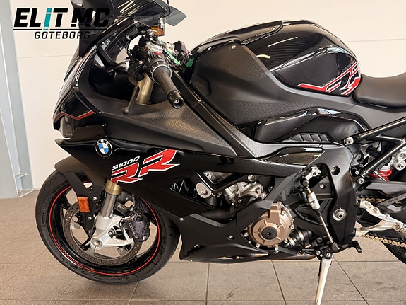 BMW Motorrad S 1000 RR | Nyservad | Nytt bakdäck | Nybesiktad 14 of 21