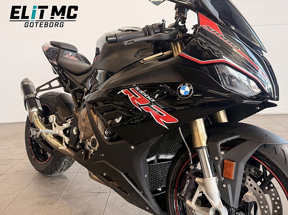 BMW Motorrad S 1000 RR | Nyservad | Nytt bakdäck | Nybesiktad 2 of 5
