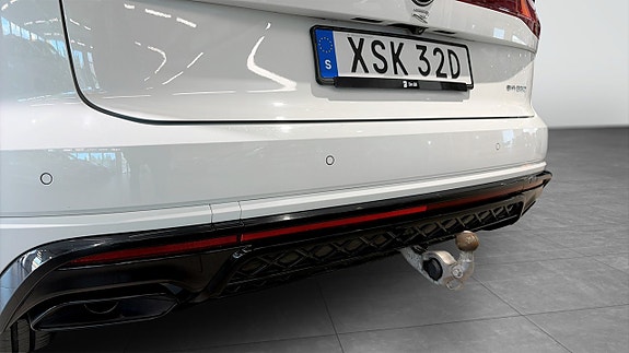 Volkswagen Touareg 15 of 18