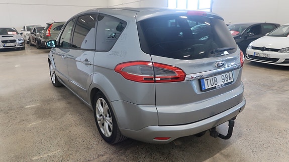 Ford S-MAX 6 of 18