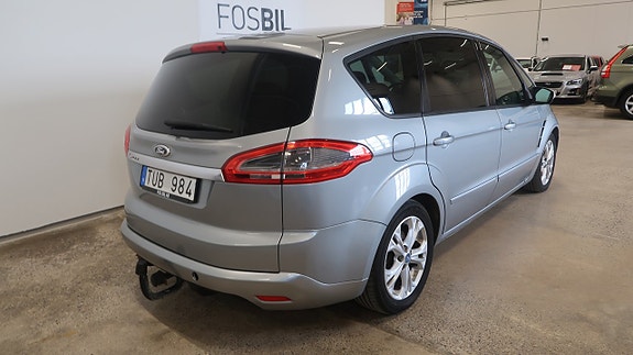 Ford S-MAX 4 of 5