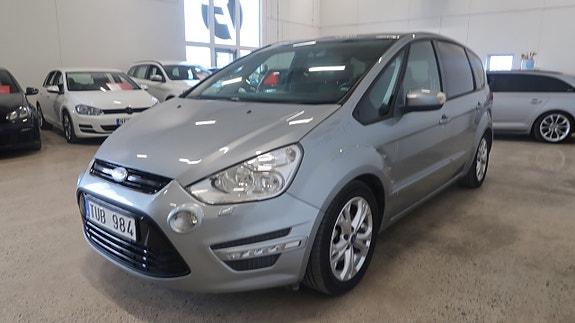 Ford S-MAX 7 of 18