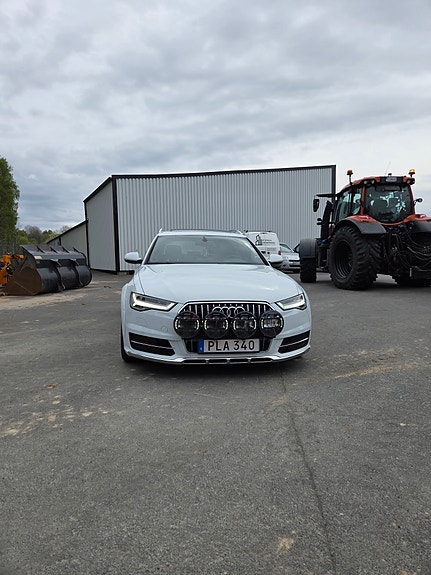 Audi A6 allroad 3 of 5