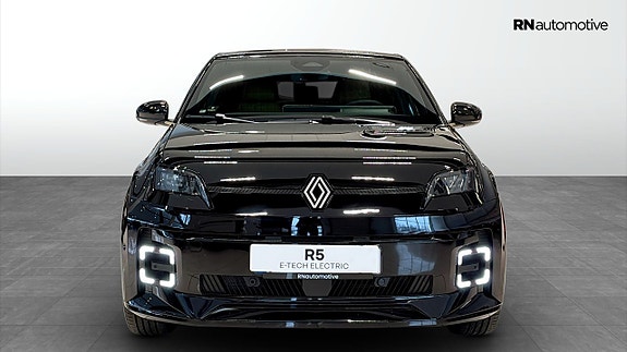 Renault 5 8 of 24